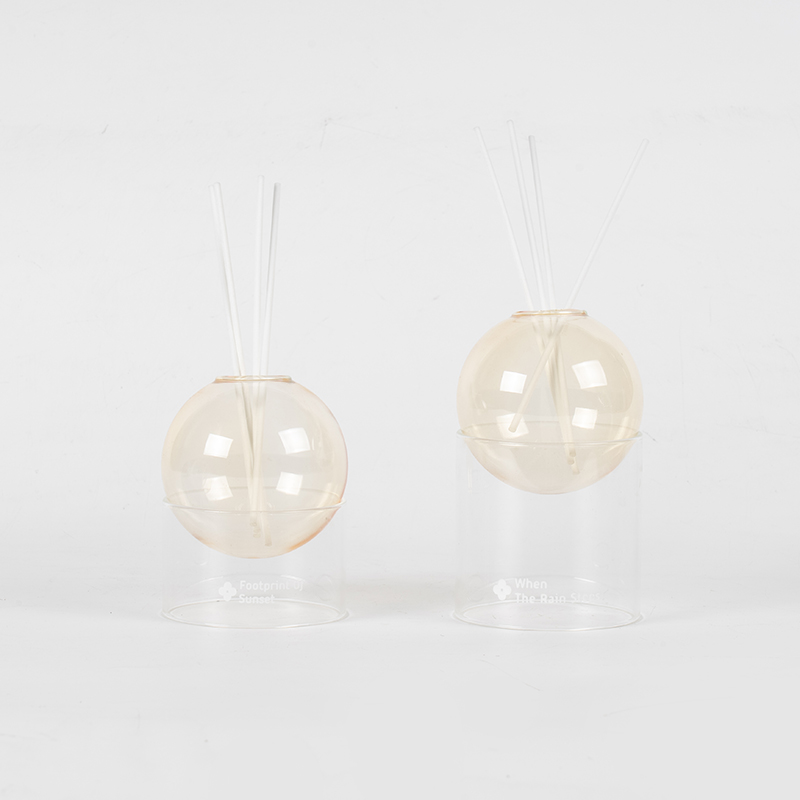 Helder glazen basis, glazen bol type rietverspreider-styling aromatherapie