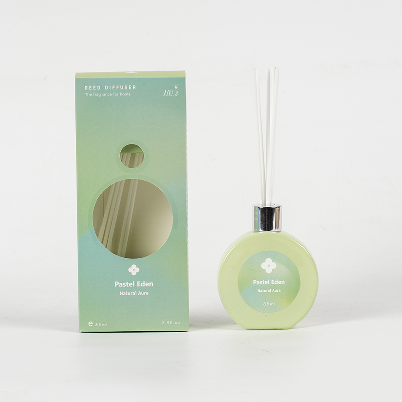 Klassieke parfumflesje huisparfum-huisparfum