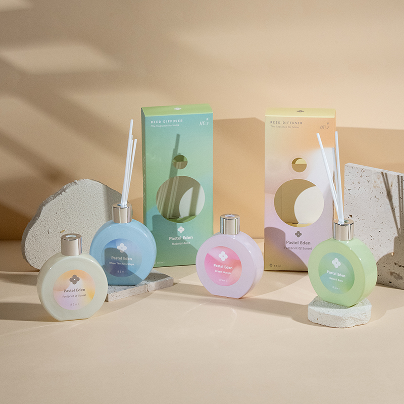 Klassieke parfumflesje huisparfum-huisparfum