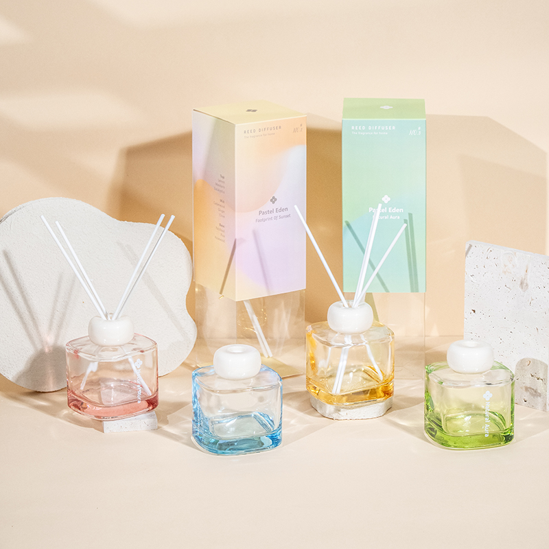 Vierkante helderglazen parfumflesje rietverspreider-aroma diffuser fabriek